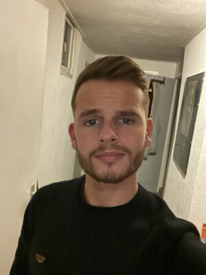 Tobias zoekt een Huurwoning / Studio / Appartement / Kamer in Leeuwarden